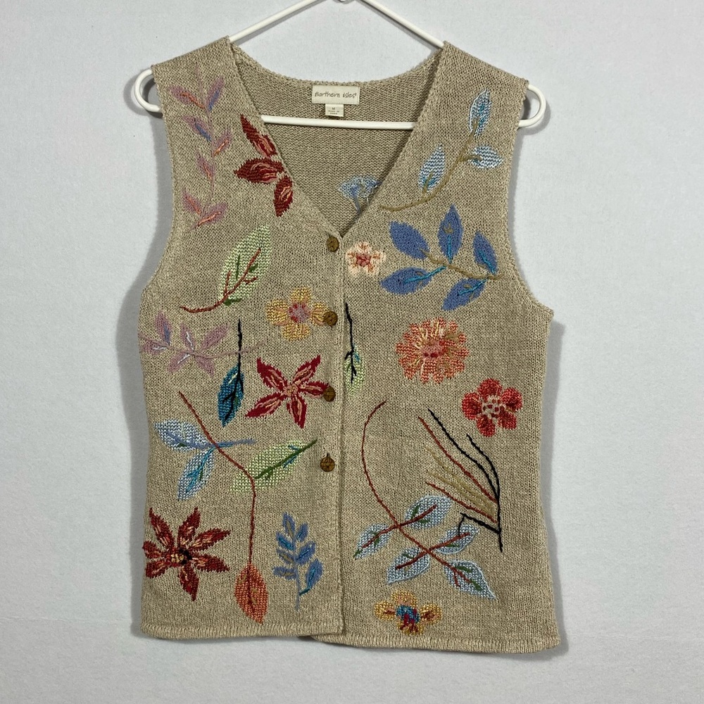Northern Isles linen blend button front hand knit floral embroidered vest medium